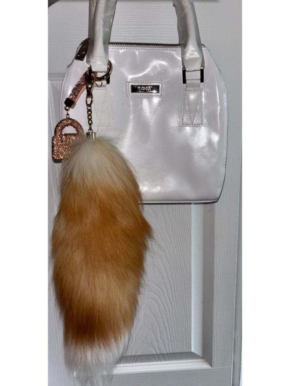 NWT Versace White Satchel + Fox Tail Charm Dust Bag Purse (Authentication) - Picture 10 of 14